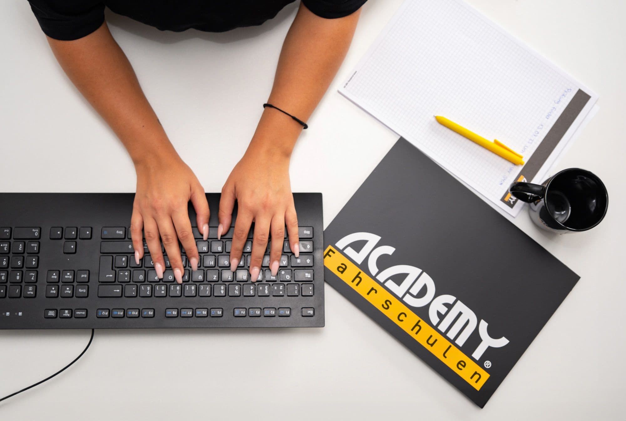 Vereinbare noch heute dein Beratungsgespräch mit uns